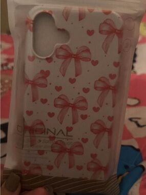 Amazon White Phone Case with Pink Bow & Heart Pattern